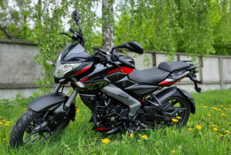 Мотоцикл BAJAJ PULSAR NS 200